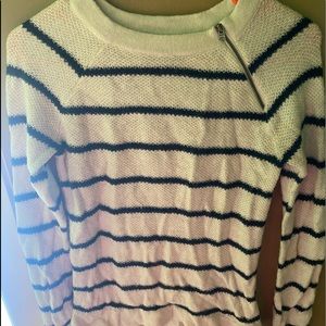 Abercrombie and Fitch sweater